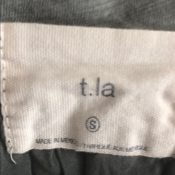 Anthropologie brand tunic. Size small. SOLD OUT - Picture 3 of 4